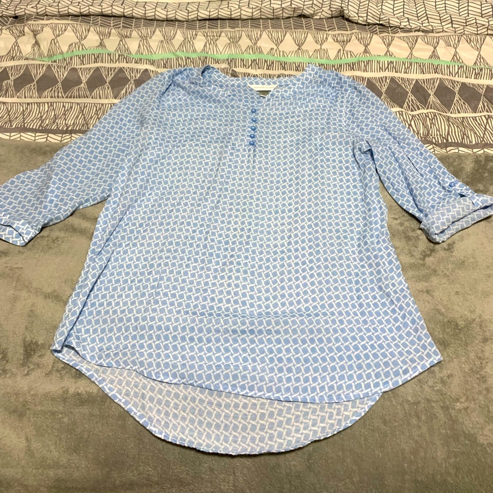 Christopher&Banks Rolltab High-Low blouse, size L
